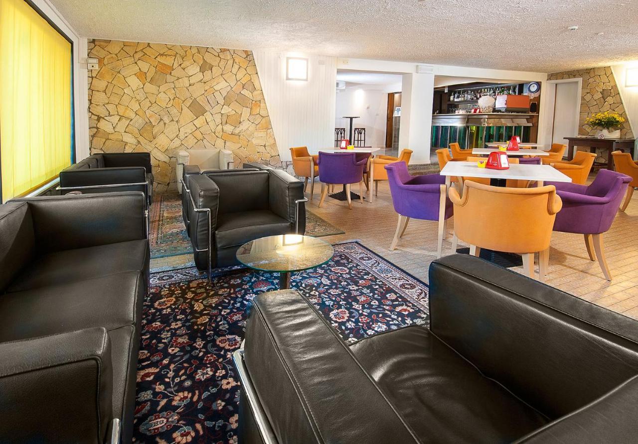 Hotel St. Moritz Bellaria-Igea Marina Dış mekan fotoğraf
