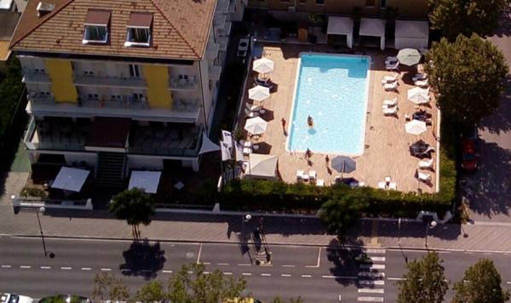 Hotel St. Moritz Bellaria-Igea Marina Dış mekan fotoğraf